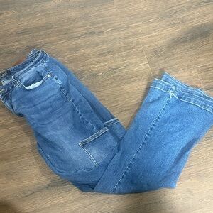 Judy Blue Medium Blue Straight Leg Jeans